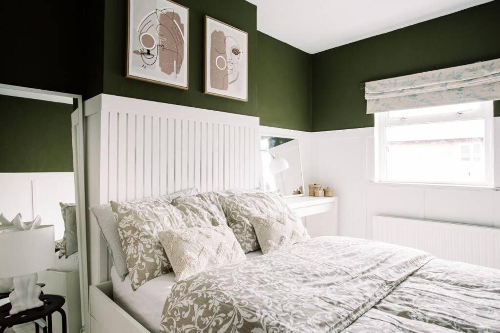 Modern & Stylish In The Heart Of Casa vacanze